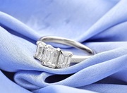 PIERŚCIONEK, BIAŁE ZŁOTO 14K, DIAMENTY 2,05 CT. rozmiar 14