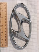 Duży Oryginalny Emblemat Hyundai