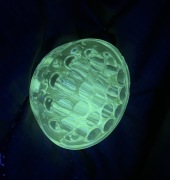 szklo nie-uranowe do ikebana, stojak na dlugopisy , srubokrety england 