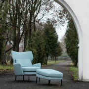 Fotel Alex Sits + podnóżek Alex Sits