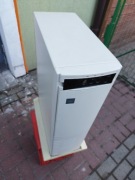 Stary duży ciekawy komputer warto zajrzeć 