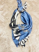 Apaszka chustka w modnym stylu