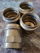 Złączka prosta GW Cu35 x 1"