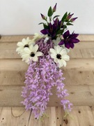 stroik na grób w kształcie serca z aniołkiem