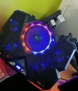 Chłodząca podkładka pod laptopa. 15-16'