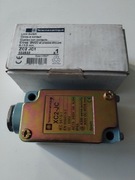 WYŁĄCZNIK ŁĄCZNIK KRAŃCOWY KRAŃCÓWKA TELEMECANIQUE XC2-JC 
