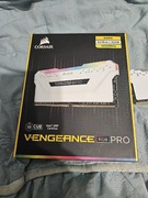 RAM DDR4 2X16GB (32GB) Corsair Vengeance RGB Pro 3200mhz