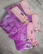 Płatki róż różowe fioletowe 