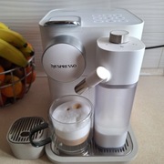 Nespresso ekspres do kawy DeLonghi Gran EN640.W