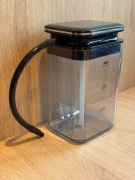 Pojemnik na mleko Sencor 750ml uniwersalny z wężykiem