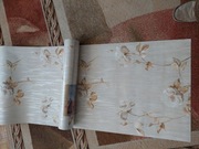 Sprzedam tapetę  winylową  w  kwiatowy wzór. 