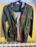 Kids and Friends lekka kurtka w liście 146