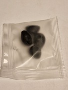 Zestaw 4 gumek do słuchawek - uniwersalne rozmiary gumki nakładki