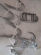 Uchwyt  do odgromu bednarki 100mm z kołkiem M12 + Uchwyt do rynny