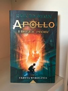 Ukryta Wyrocznia, Apollo i Boskie Próby - Riordan