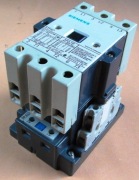 STYCZNIK SIEMENS 3TF46 22kW 80A cewka 230V  styki pomocnicze 2X NO i 2X NC