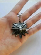 Brelok z głową wilka, wiedźmin, The Witcher Netflix