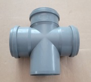 Czwórnik kanalizacyjny Kanplast FI 110x110x110 / 90 PP szary