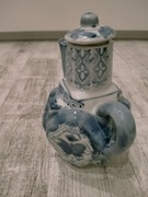 Czajniczek biało niebieski