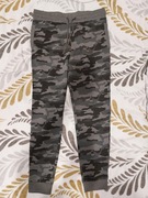 Spodnie męskie z kieszeniami