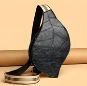 Nowy plecak damski. Usztywniany. Liść. Wyjątkowy. Czarny 