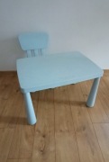 Stolik Ikea z krzesełkiem 