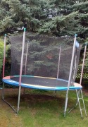 Trampolina duża z osłoną, stan bdb.