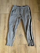 Spodnie dresowe 152 reserved