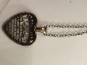 Naszyjnik dla 50. Cm metalowy. Serce duże 3/3 cm 