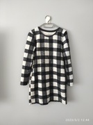 Sukienka w kratkę biało czarna 