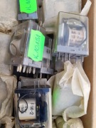 Przekaznik RM-2   12,24 110V DC