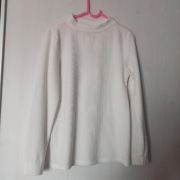 Biały półgolf r.146