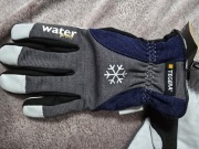 Rekawice zimowe robocze wodoodporne.