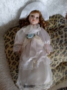 Lalka porcelanowa ok. 40 cm