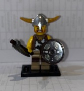 LEGO Minifigures seria 4 wiking 