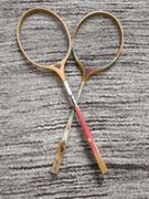 Retro paletki do badmintona