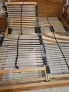 Drewniane stelaże regulowane elektrycznie 80x200