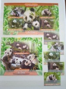 Kolekcja znaczków kasowanych Fauna Niedźwiedzie  Panda Koala w albumie.