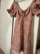 Sukienka M marki Shein 