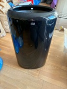 Śmietnik Tork 50 litrów błyszcząca czerń