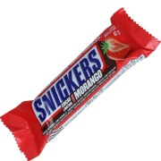 Snickers Morango batonik truskawkowy 42g Brazylia