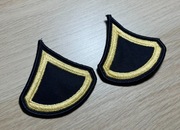 Naszywka - US Army - Private First Class E-3 (Blue/Gold) PFC - para