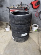 Opony 225/40/19 Continental zimowe 24 rok