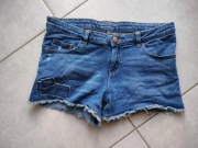 Krótkie spodenki Esmara L 