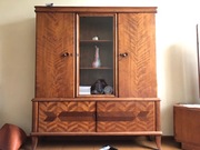 Zabytkowa przedwojenna witryna.