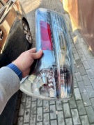 Lampa tylna prawa Toyota Sienna uszkodzona