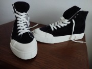 Good News sneakers 46 - 31 cm.