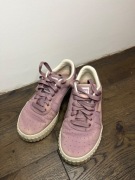 Buty sportowe puma nie nowe noszone 