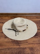 Kapelusz duży papierowy kremowy kapelusik letni regulowany rozmiar 57 cm