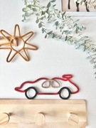 Samochód wyścigowy dekoracja do pokoju chłopca – zawieszka ścienna 